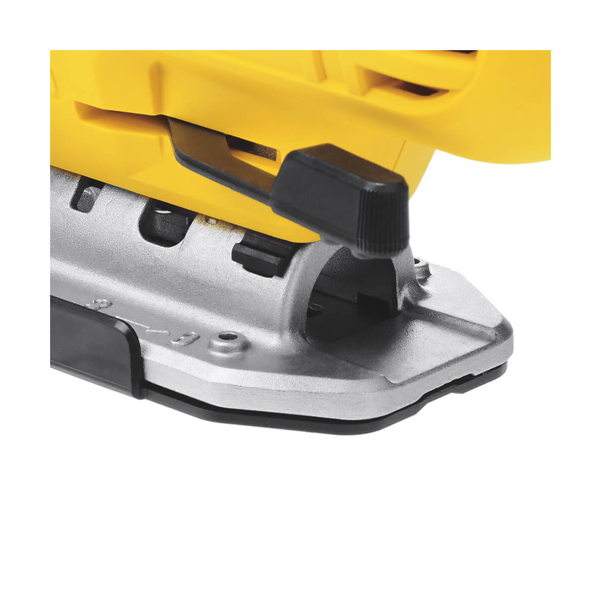 Пила лобзикова мережева DeWALT, 650 Вт, 500 - 3200 ход/хв, максимальна глибина пропилу (дерево) - 85 мм, вага 2.4 кг DWE349